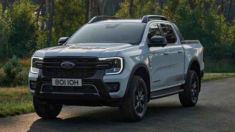 Ford Ranger ganha versão híbrida plug-in com mais torque que Hilux GR Sport