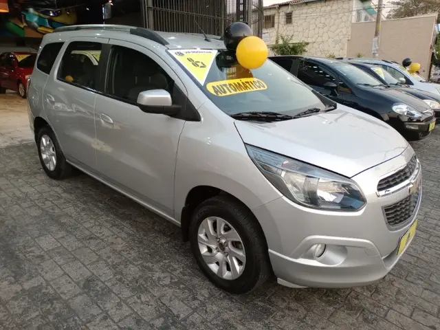 Carro Chevrolet Spin 2016 LTZ 7S 1.8 (Flex) (Aut)