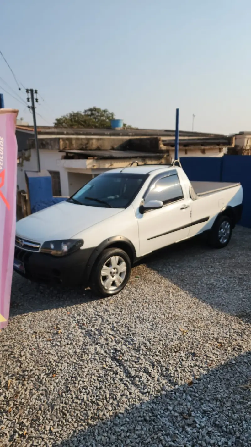 Fiat Strada Fire 1.4 (Flex)