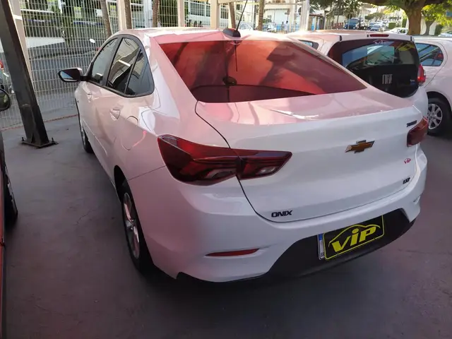Carro Chevrolet Onix 2020 LT 1.0 Turbo (Flex) (Aut)