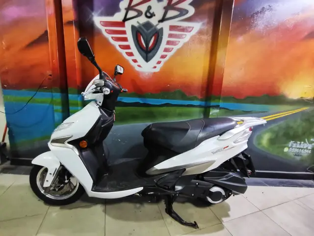 Carro Haojue VR 150 2022 150 cc