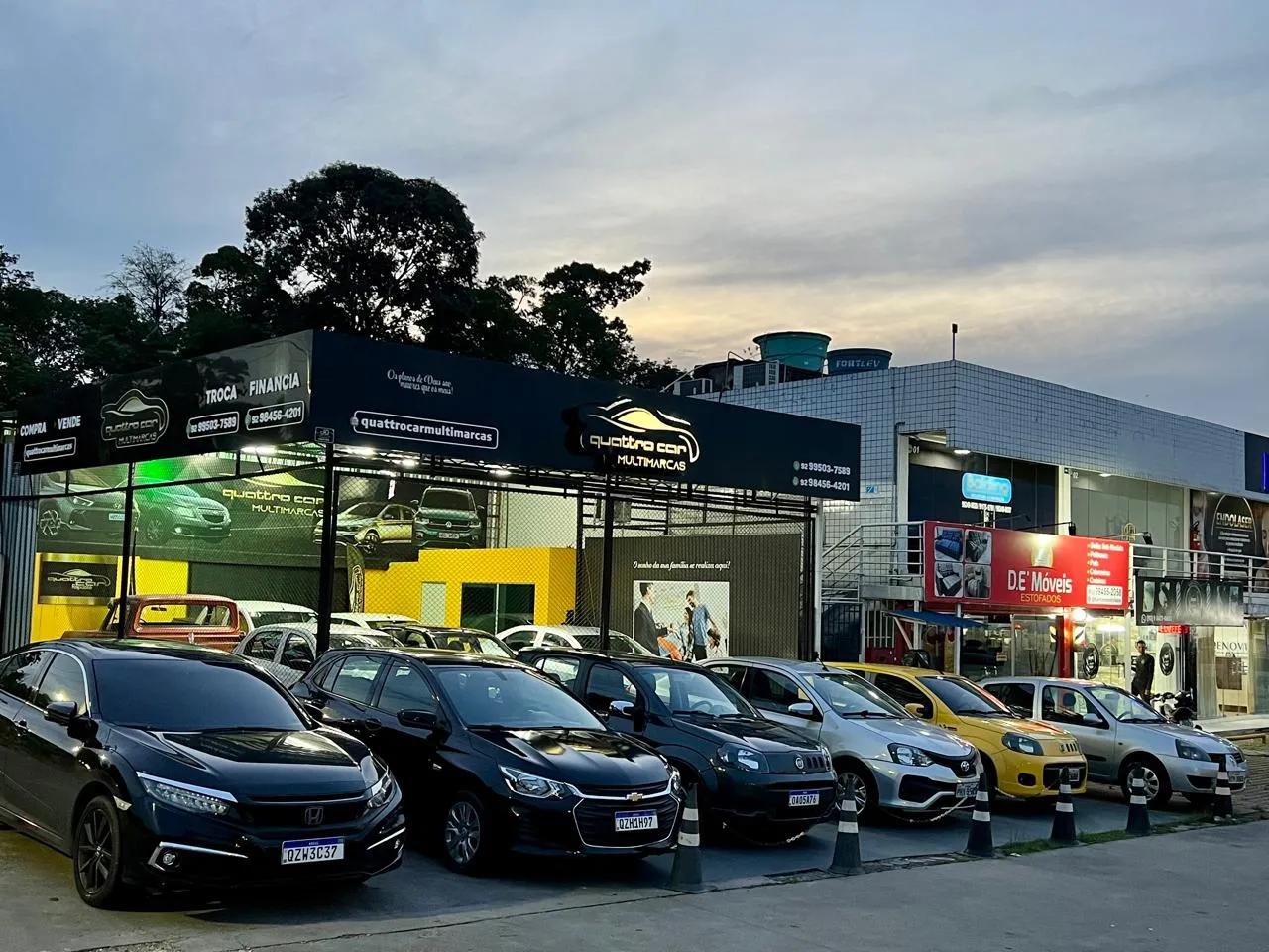 Fachada da loja Veículos à venda em Quattro Car Multimarcas  - Manaus - AM