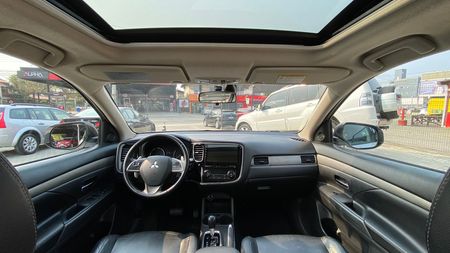 Outlander 2.0 16V CVT