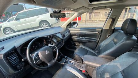Outlander 2.0 16V CVT