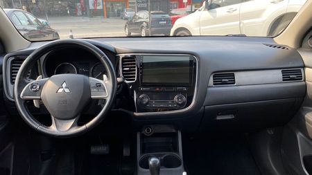 Outlander 2.0 16V CVT