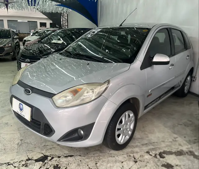 Carro Ford Fiesta Hatch 2012 1.6 (Flex)