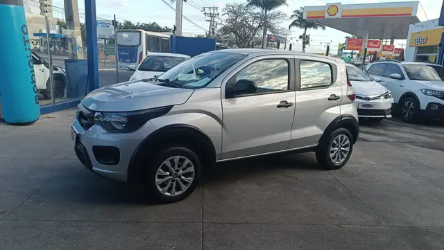 Carro Fiat Mobi 2023 Like 1.0 (Flex)