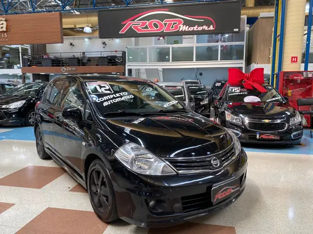 Carro Nissan Tiida 2012 SL 1.8 (flex) (aut)