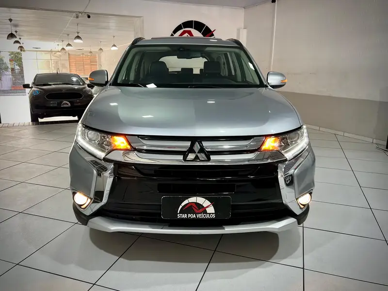 Mitsubishi Outlander 2.0 16V CVT