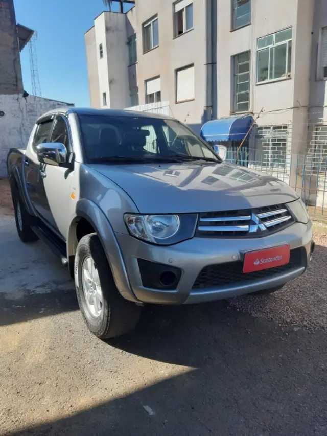 Carro Mitsubishi L200 Triton Sport 2015 2.4 HLS (Flex)