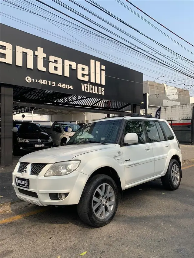 Carro Mitsubishi Pajero TR4 2015 2.0 16V 4X4 (Flex) (Aut)