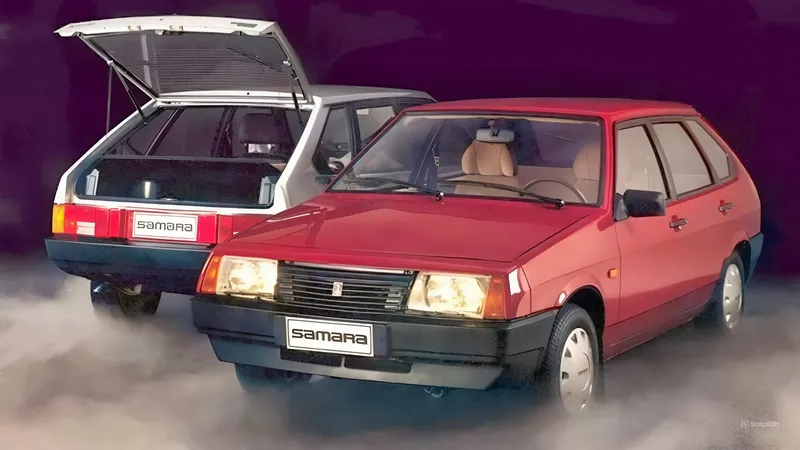 Lada Samara foi criado junto com a Porsche e hoje é artigo de luxo