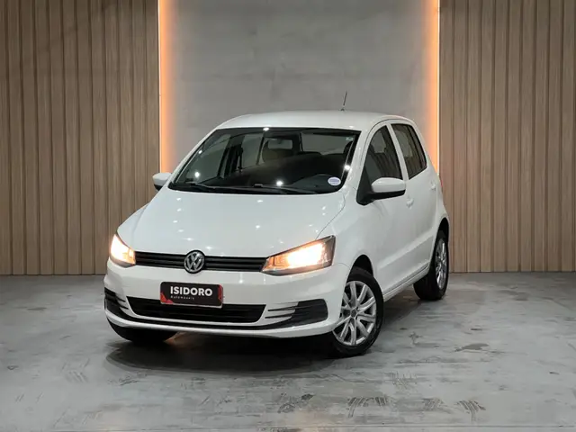 Carro Volkswagen Fox 2017 1.0 MPI Trendline (Flex)