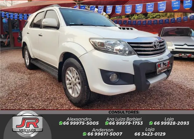 Carro Toyota Hilux SW4 2014 3.0 TDI 4x4 SRV 7L