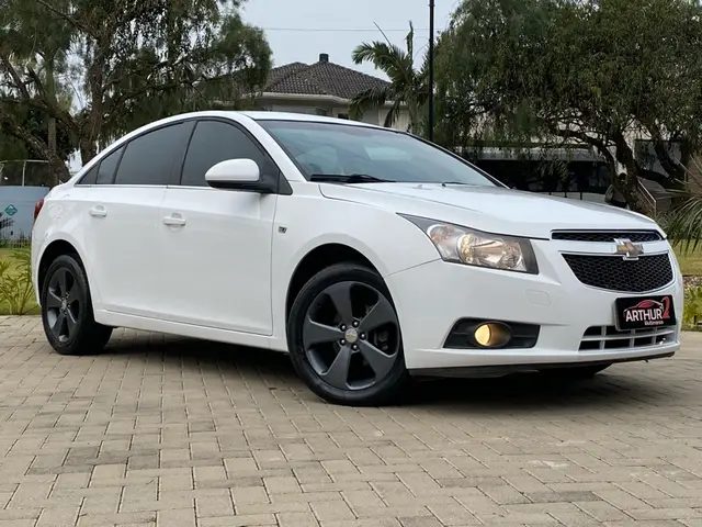 Carro Chevrolet Cruze 2013 LT 1.8 16V Ecotec (Flex)