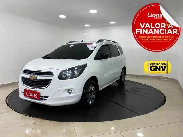 Carro Chevrolet Spin 2020 Activ 7S 1.8 (Flex) (Aut)