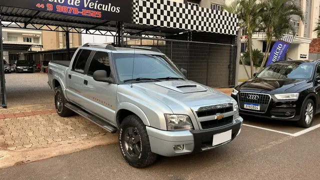 Carro Chevrolet S10 Cabine Dupla 2011 S10 Executive 4x4 2.8 Turbo Electronic (Cab Dupla)