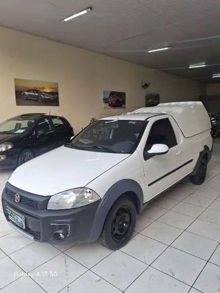Carro Fiat Strada 2018 Hard Working 1.4 (Flex) (Cabine Simples)
