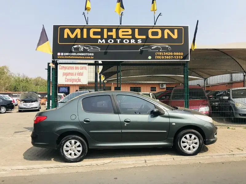 Peugeot 207 Sedan 207 Passion XR Sport 1.4 8V (flex)