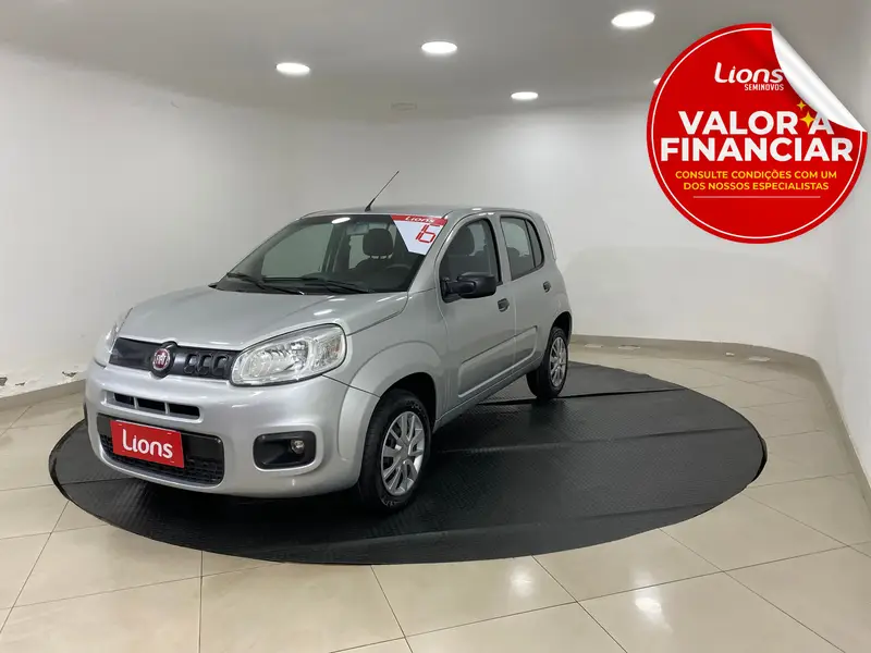 Fiat Uno Attractive 1.0 (Flex) 4p