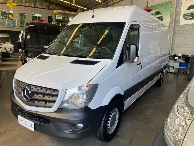 Carro Mercedes-Benz Sprinter 2019 Chassi 313 CDI Street  Extra-Longo