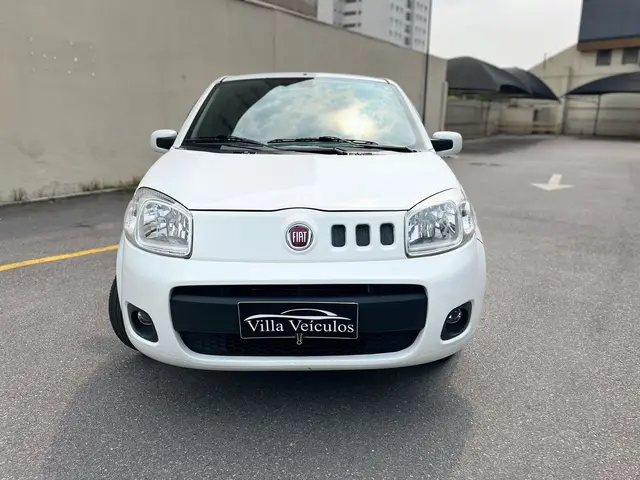 Carro Fiat Uno 2014 Vivace 1.0 8V (Flex) 2p