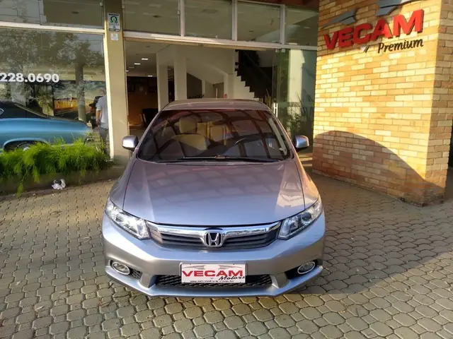 Carro Honda Civic 2014 New  LXS 1.8 16V i-VTEC (Flex)