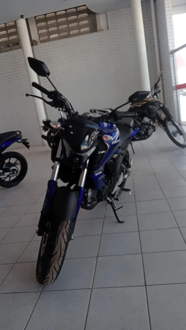 Moto Yamaha Fazer FZ15 2025 ABS Connected
