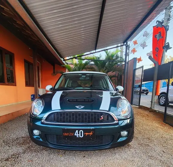 Carro MINI Cooper 2010 S 1.6 16V Turbo (Aut)