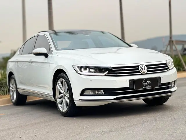 Carro Volkswagen Passat 2018 Highline 2.0 TSI DSG