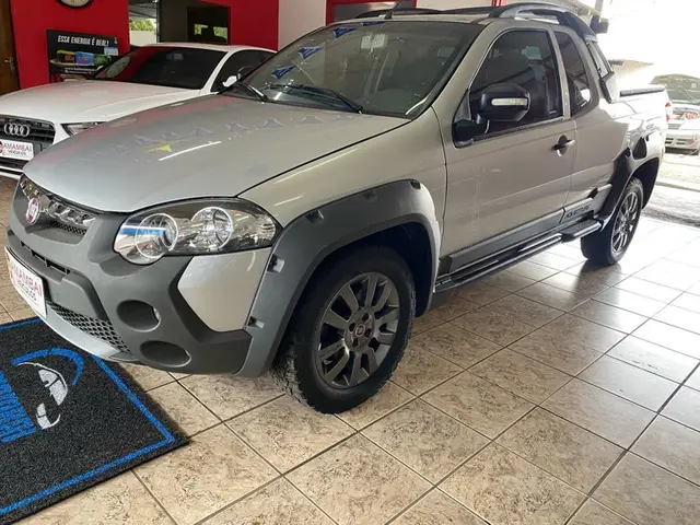 Carro Fiat Strada 2016 Adventure 1.8 16V (Flex) (Cabine Estendida)
