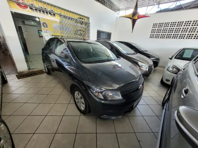 Carro Chevrolet Onix 2019 1.0 Joy SPE/4