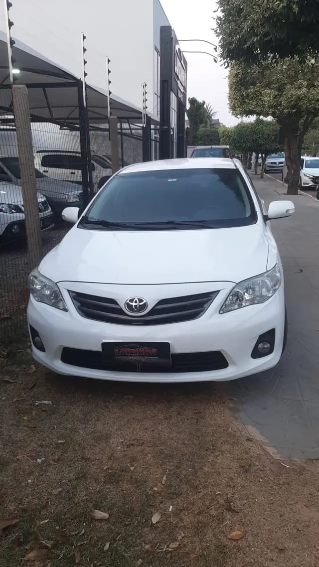 Carro Toyota Corolla 2014 2.0 Dual VVT-i Flex XEi Multi-Drive S