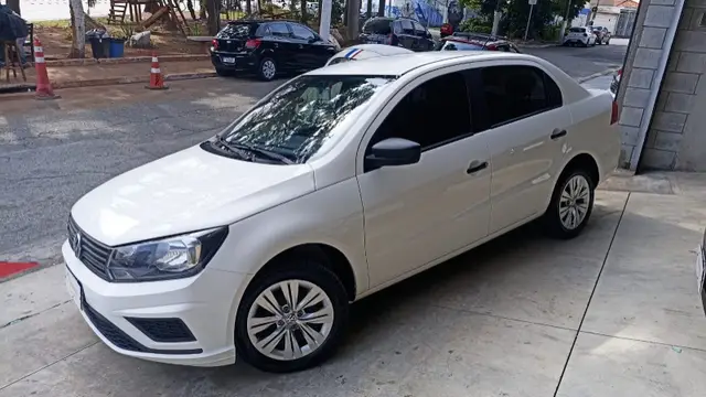 Carro Volkswagen Voyage 2022 1.6