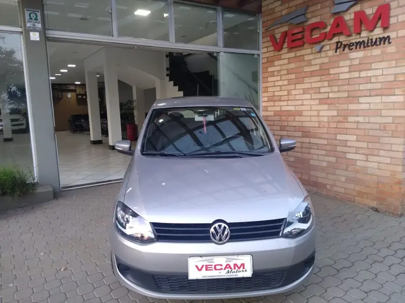 Volkswagen Fox 1.6 VHT Seleção (Flex)