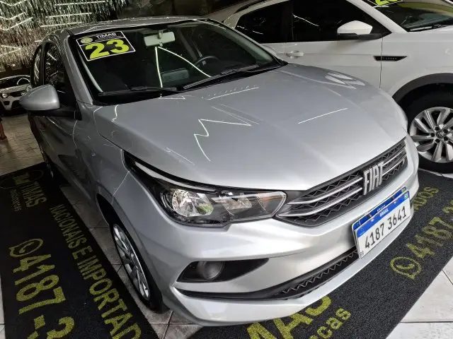 Carro Fiat Cronos 2023 Drive 1.0 (Flex) MT