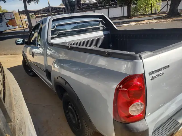 Carro Chevrolet Montana 2009 Conquest 1.4 (Flex)