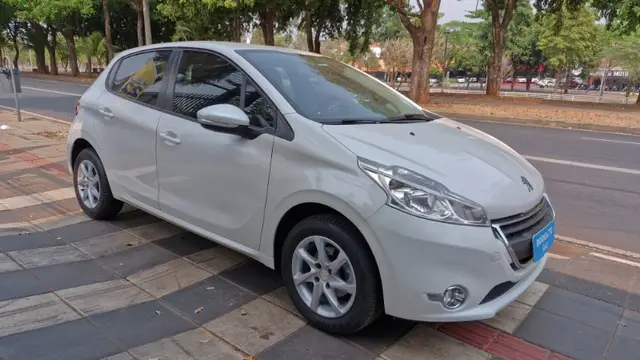 Carro Peugeot 208 2016 Active 1.5 8V (Flex)