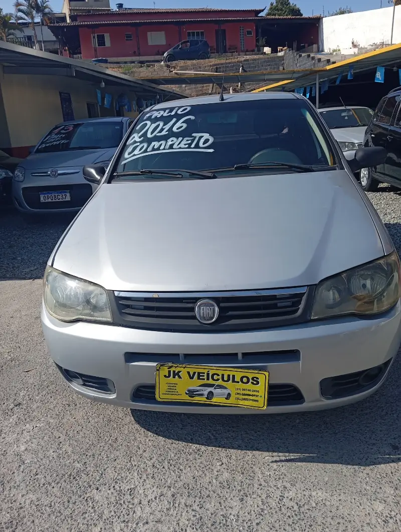 Fiat Palio Attractive 1.0 Evo (Flex)