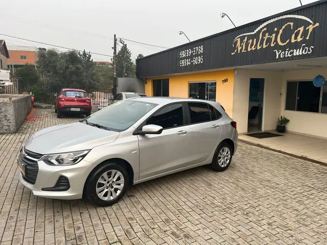 Carro Chevrolet Onix 2020 LT 1.0 Turbo (Flex)