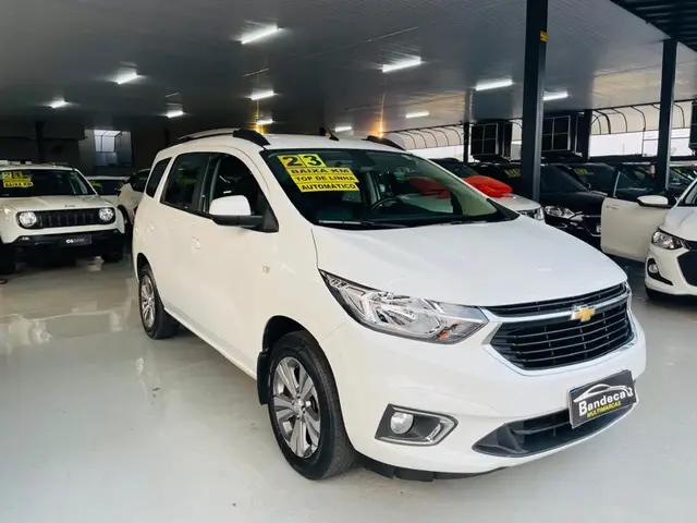 Carro Chevrolet Spin 2023 Premier 1.8 (Aut.)