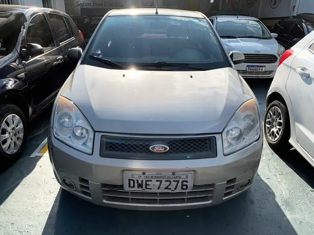 Carro Ford Fiesta Sedan 2008 Trend 1.6 (Flex)