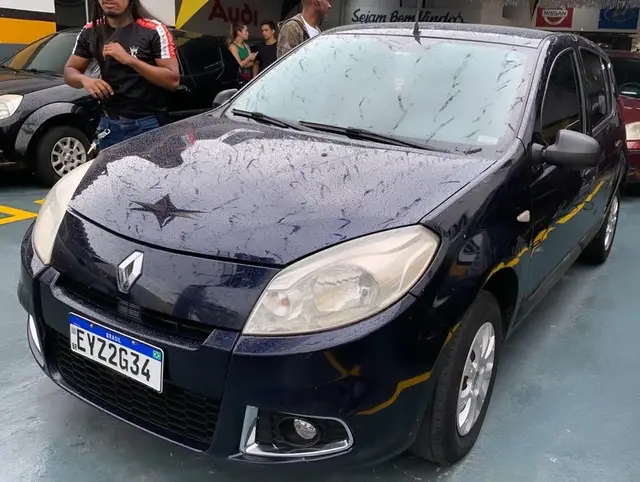 Carro Renault Sandero 2012 Privilège 1.6 8V Hi-Torque (flex)