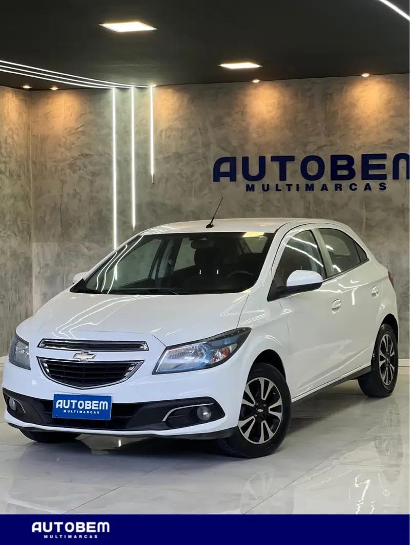Chevrolet Onix HATCH LTZ 1.4 8V FlexPower 5p Mec.