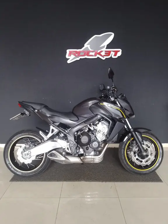 Moto Honda CB 650F 2015 (ABS)