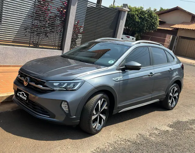 Carro Volkswagen Nivus 2021 Highline 1.0 Turbo (Aut.)