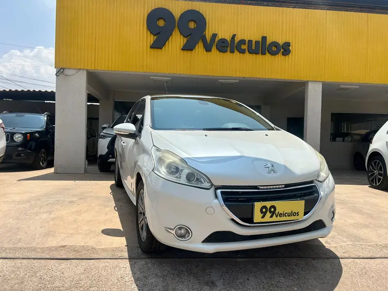 Peugeot 208 Griffe  1.6 16V (Flex) (Aut)
