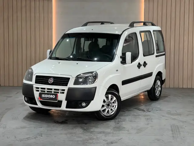 Carro Fiat Doblò Cargo 2015 1.4 Fire (Flex)