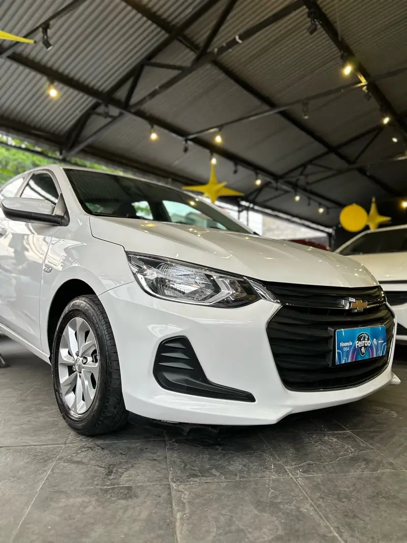 Chevrolet Onix Plus LT 1.0
