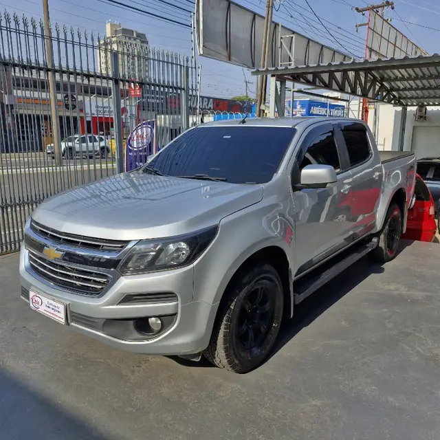 Carro Chevrolet S10 Cabine Dupla 2017 S10 2.8 CTDI LT 4x2 (Cabine Dupla)